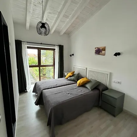 El Calleral Apartmán Villahormes